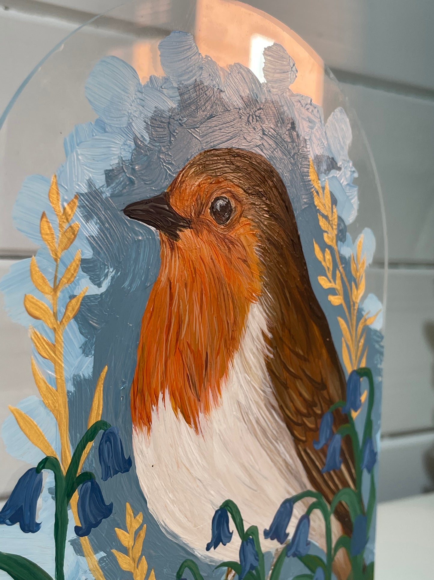 Song in Stillness – Robin Acrylic Painting on Acrylic Arch